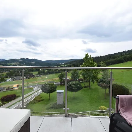 E.5 Ach Beskidy - Magiczny Horyzont, Apartment *