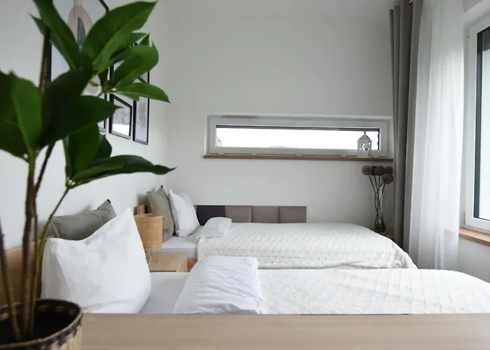 E.5 Ach Beskidy - Magiczny Horyzont, *